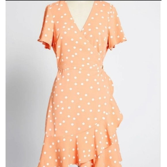 New Gilli ModCloth ruffled polka dot wrap dress womens small - Picture 1 of 12